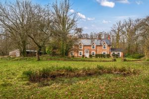 Photo 15- click for photo gallery